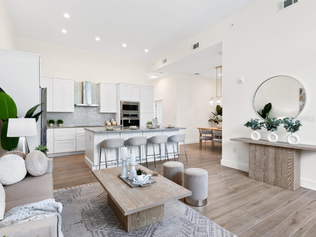 1343 4th Street #101 Sarasota FL 34236 A4659154 image2