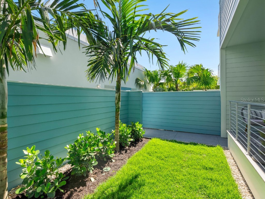 1343 4th Street #101 Sarasota FL 34236 A4659154 image26