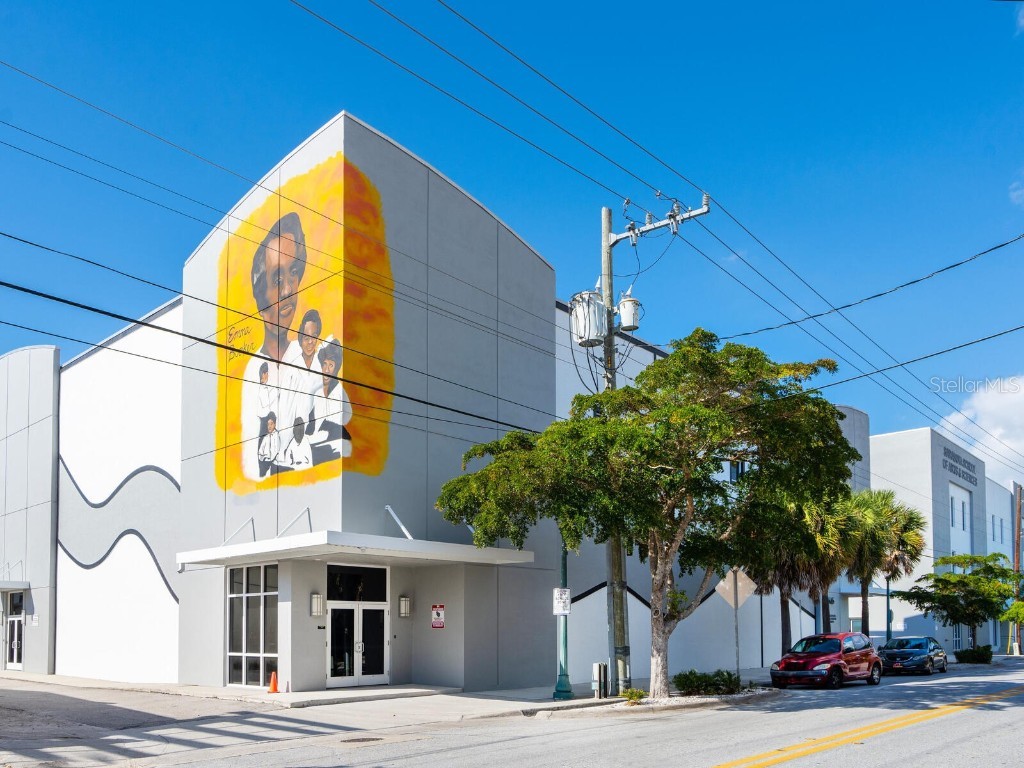 1343 4th Street #101 Sarasota FL 34236 A4659154 image51