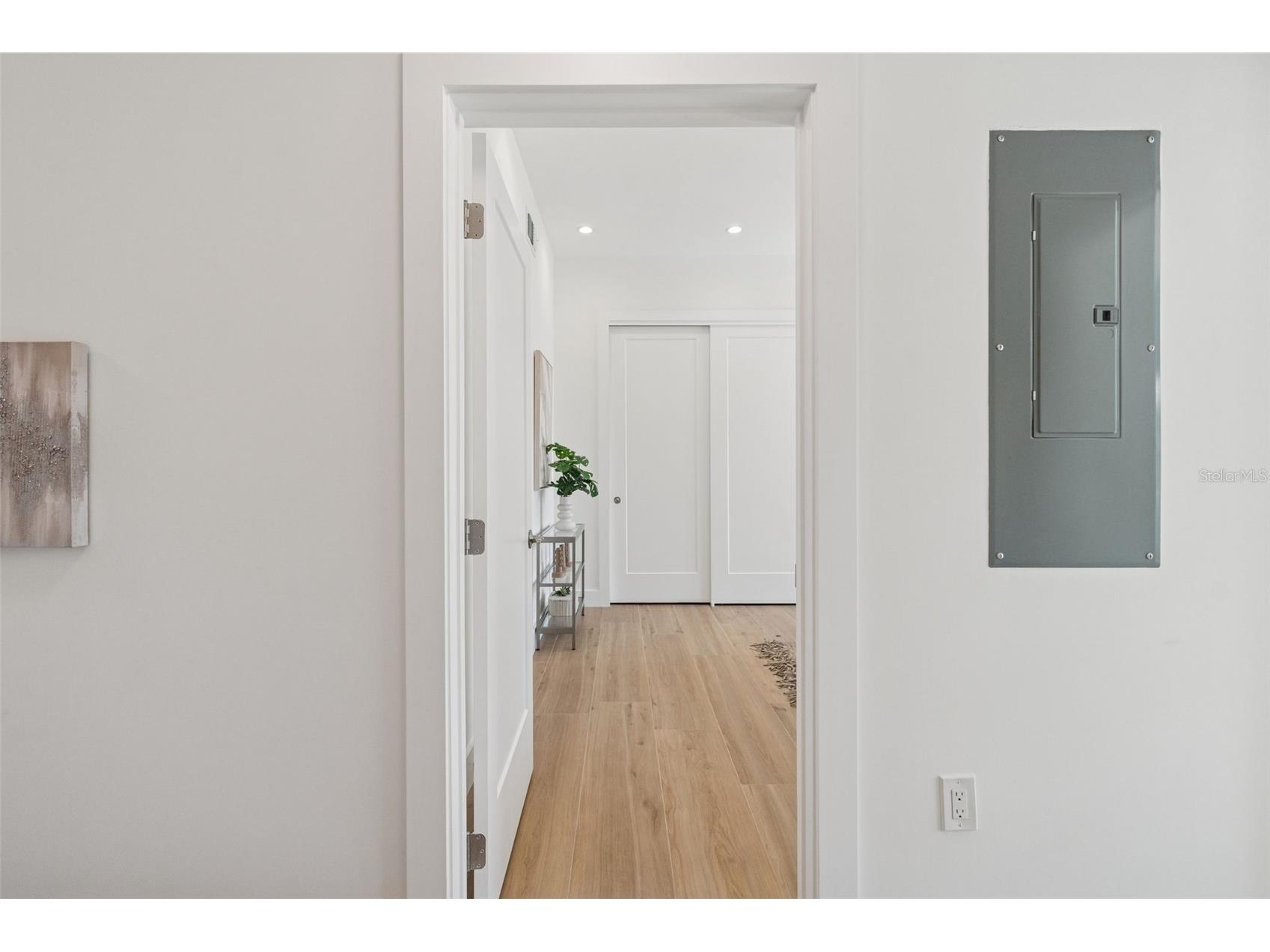 1343 4th Street #101 Sarasota FL 34236 TB8478223 image27