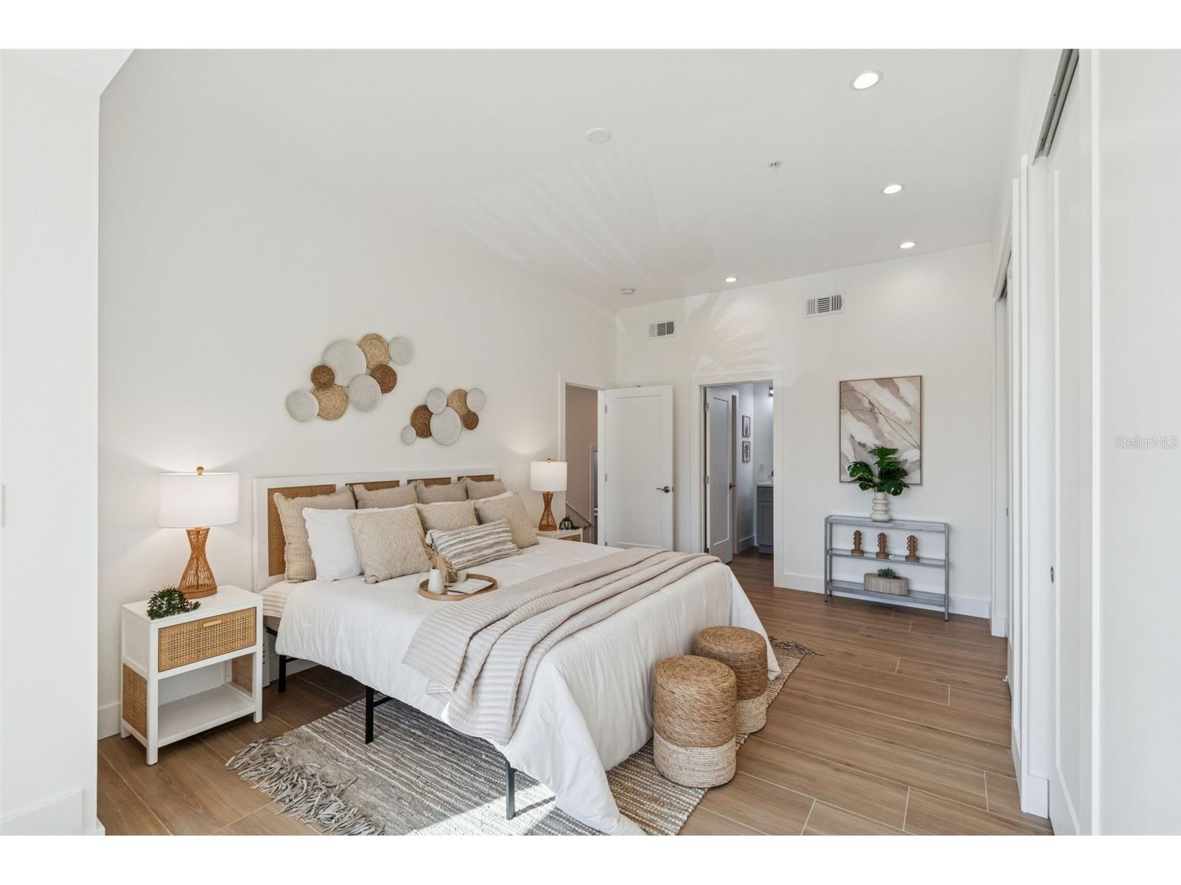 1343 4th Street #101 Sarasota FL 34236 TB8478223 image8