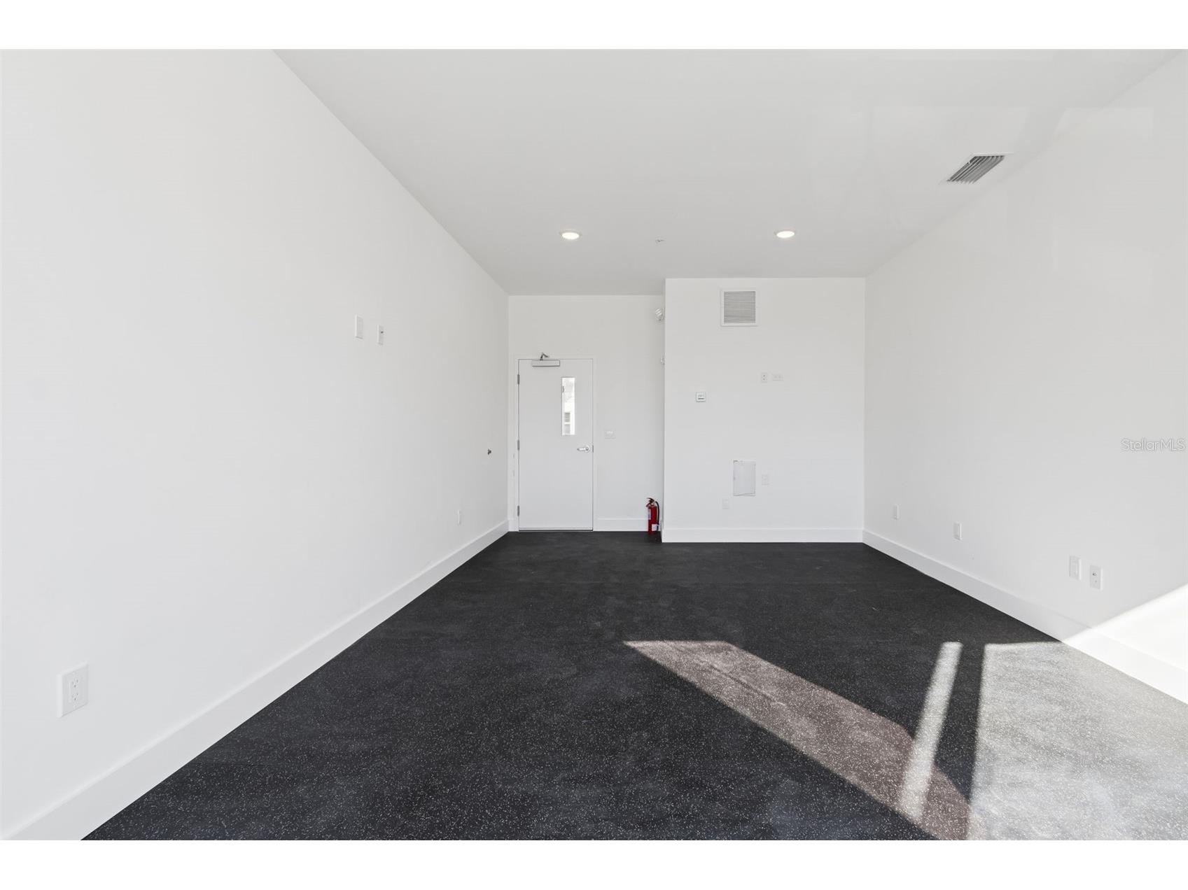 1343 4th Street #101 Sarasota FL 34236 TB8478223 image80