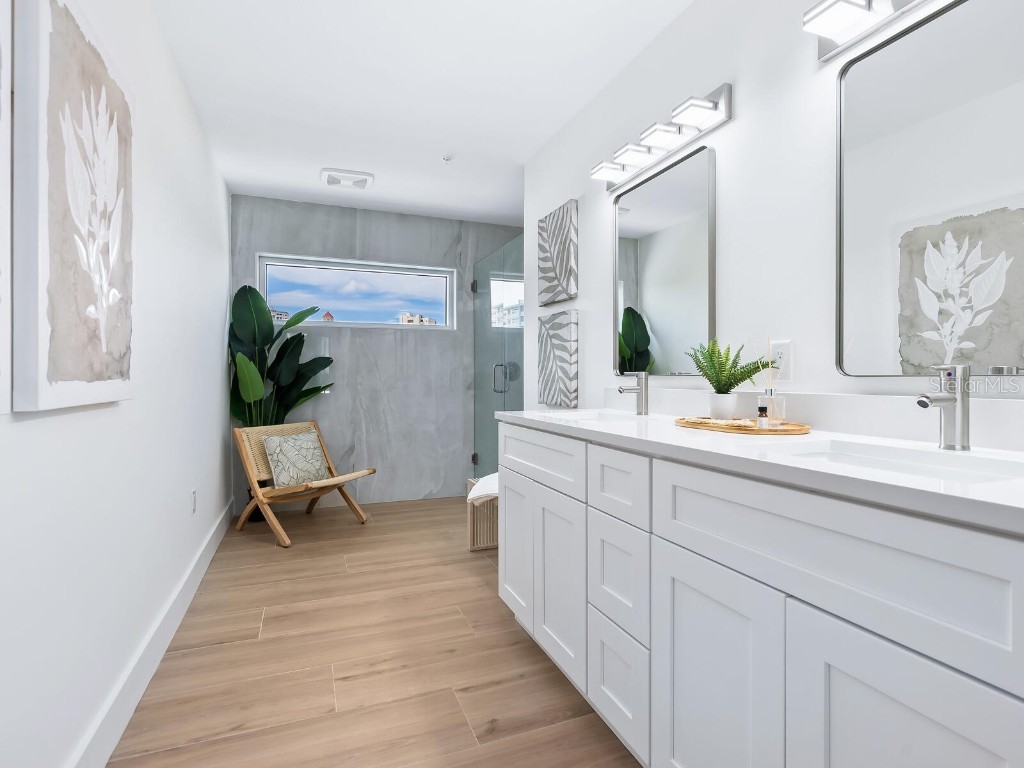 1343 4th Street #201 Sarasota FL 34236 A4659164 image32