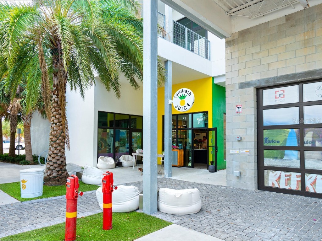 1343 4th Street #201 Sarasota FL 34236 A4659164 image58