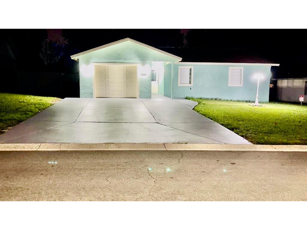 1343 Honeytree Lane W Lakeland FL 33801 L4940892 image1