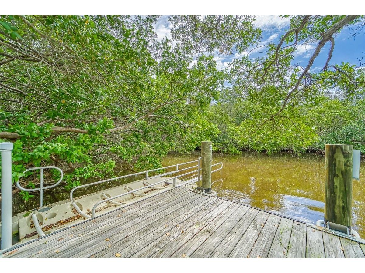 1343 Perico Point Circle #117 Bradenton FL 34209 TB8425916 image82