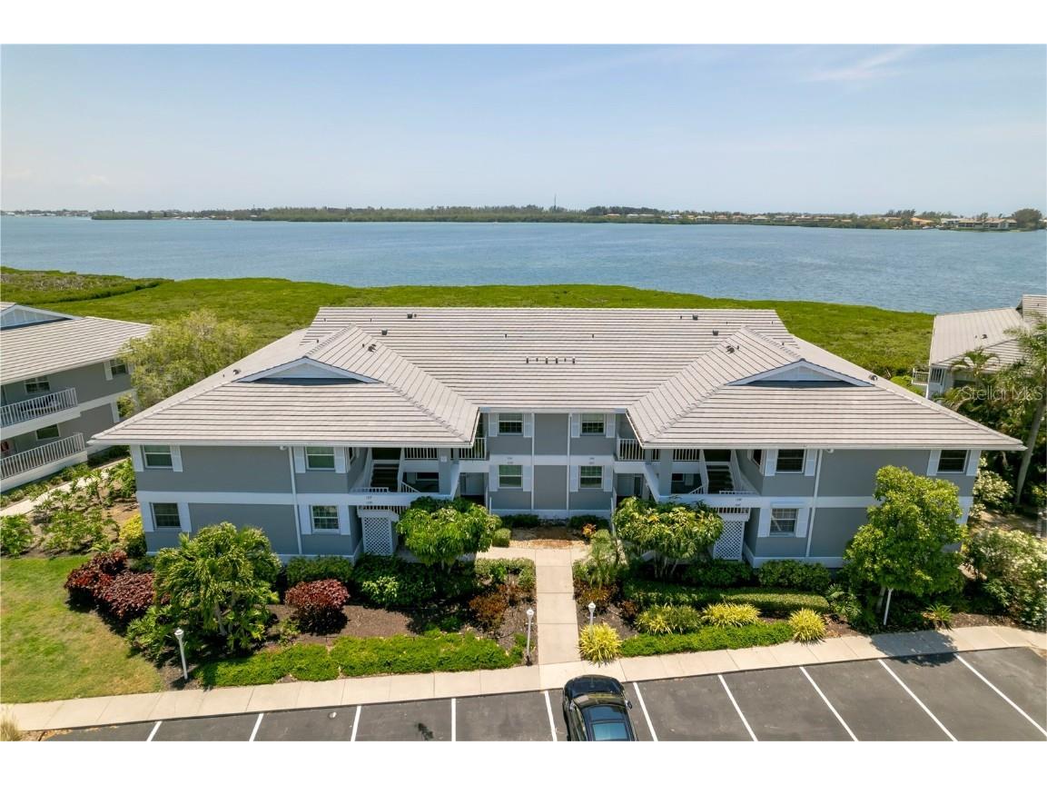 1343 Perico Point Circle #117 Bradenton FL 34209 TB8426273 image1