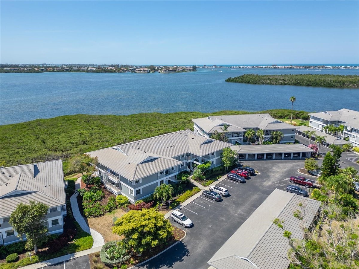 1343 Perico Point Circle #117 Bradenton FL 34209 TB8426273 image63