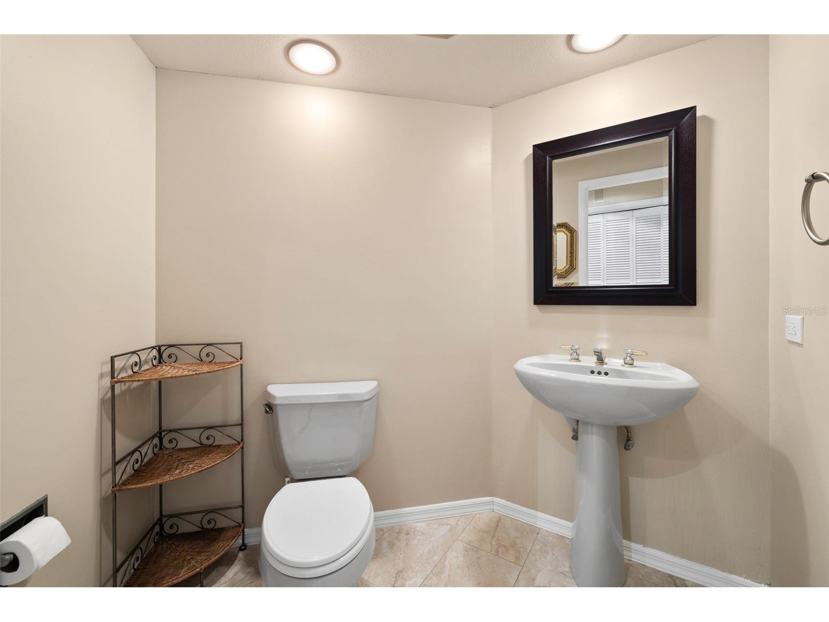 1343 Ranchero Drive Sarasota FL 34240 A4637854 image50