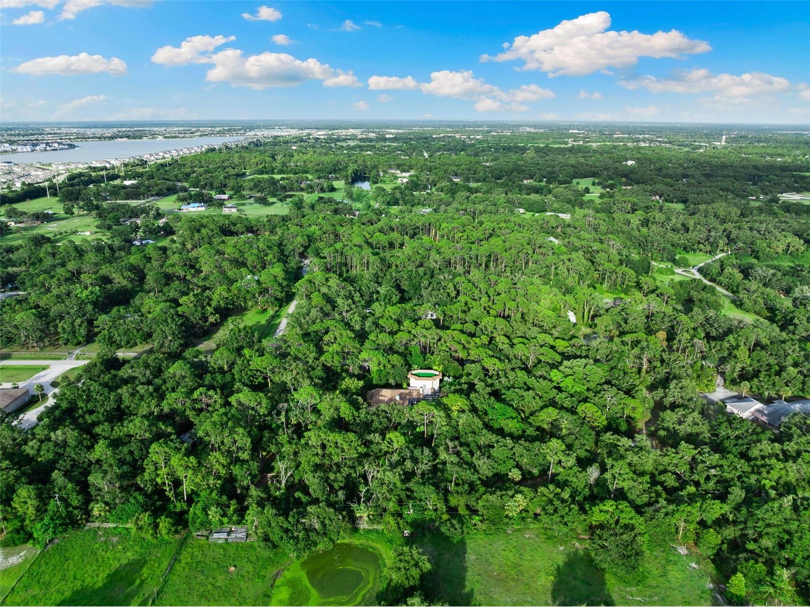 1343 Ranchero Drive Sarasota FL 34240 A4637854 image69