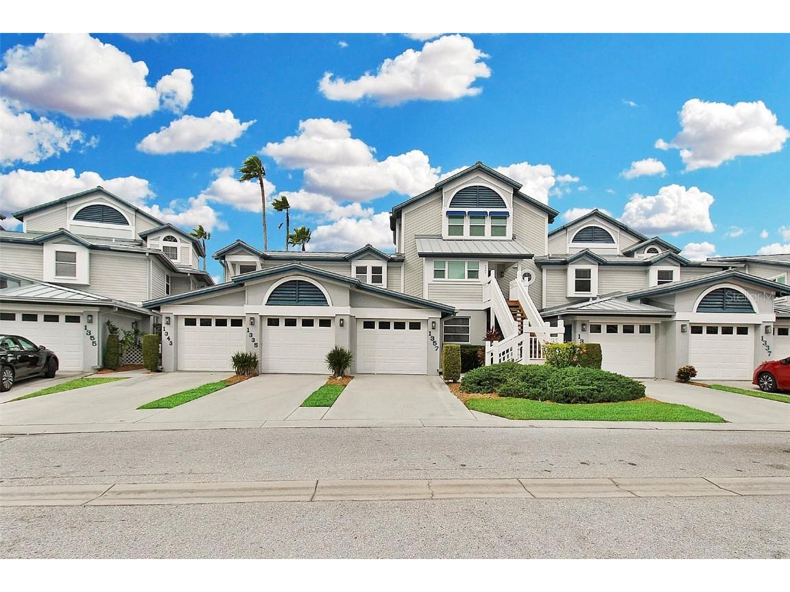 1343 Siesta Bayside Drive #1343-C Sarasota FL 34242 A4593764 image1
