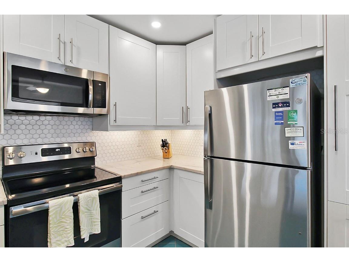 1343 Siesta Bayside Drive #1343-C Sarasota FL 34242 A4593764 image13