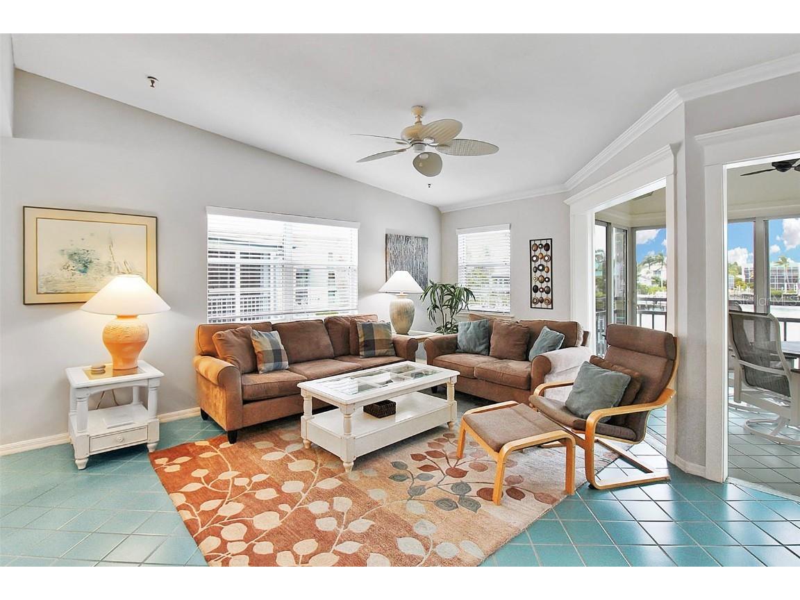 1343 Siesta Bayside Drive #1343-C Sarasota FL 34242 A4593764 image17