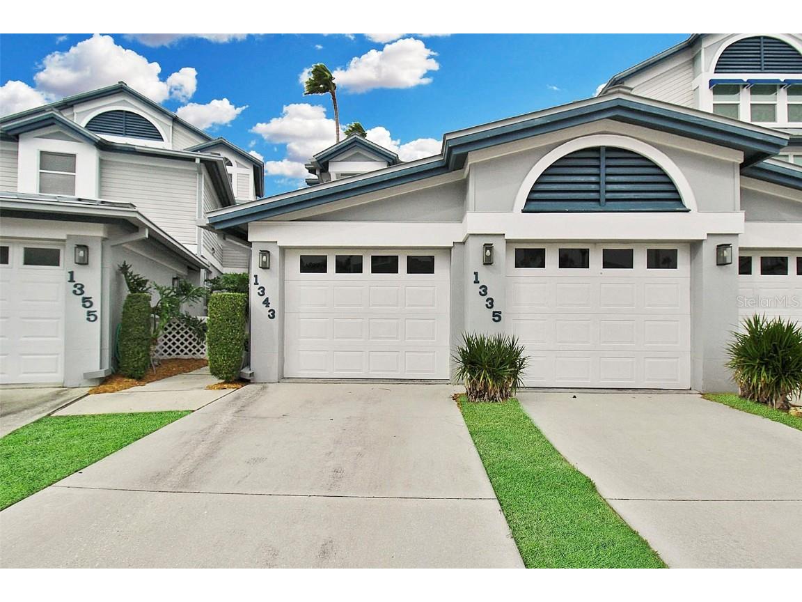 1343 Siesta Bayside Drive #1343-C Sarasota FL 34242 A4593764 image2