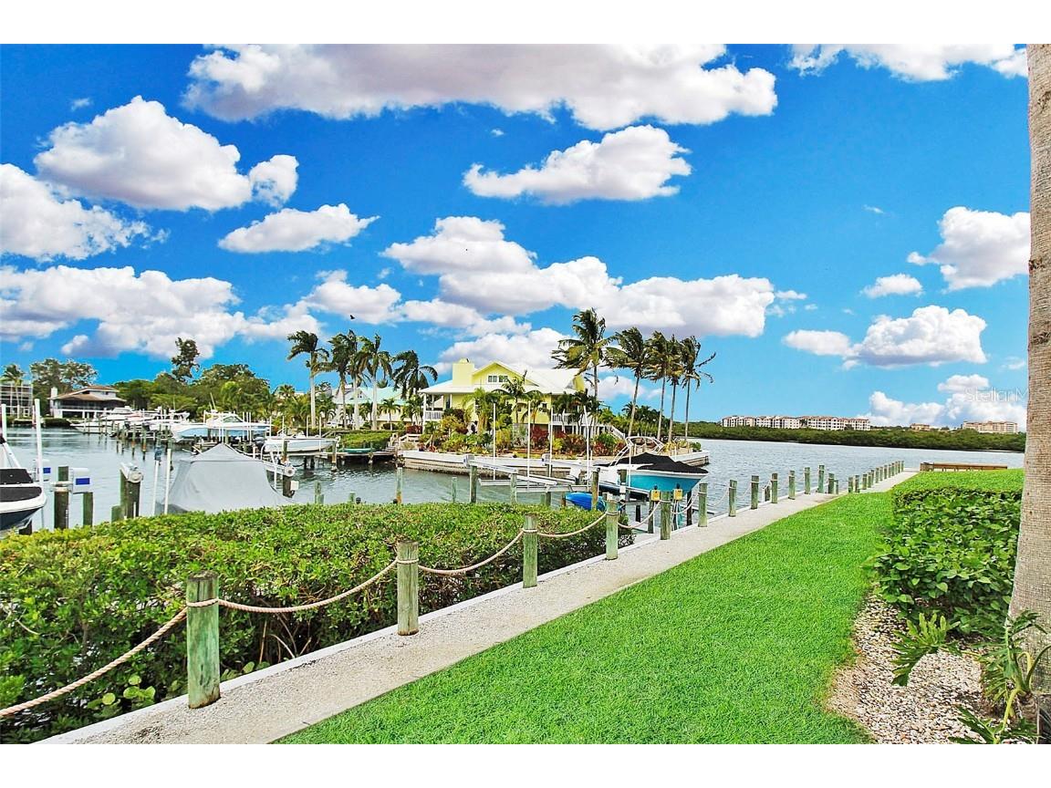 1343 Siesta Bayside Drive #1343-C Sarasota FL 34242 A4593764 image5