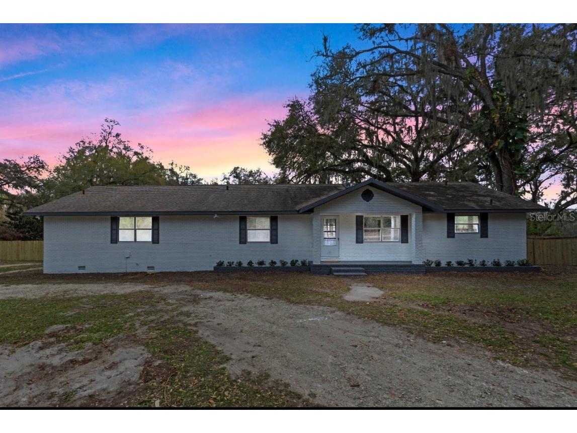 1343 Spring Lake Road Fruitland Park FL 34731 O6332174 image1