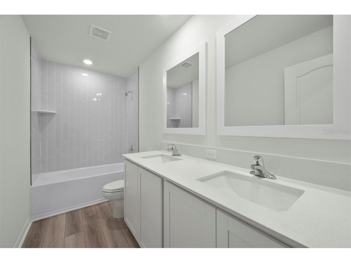 13430 Leaping Water Way Astatula FL 34705 TB8364385 image20