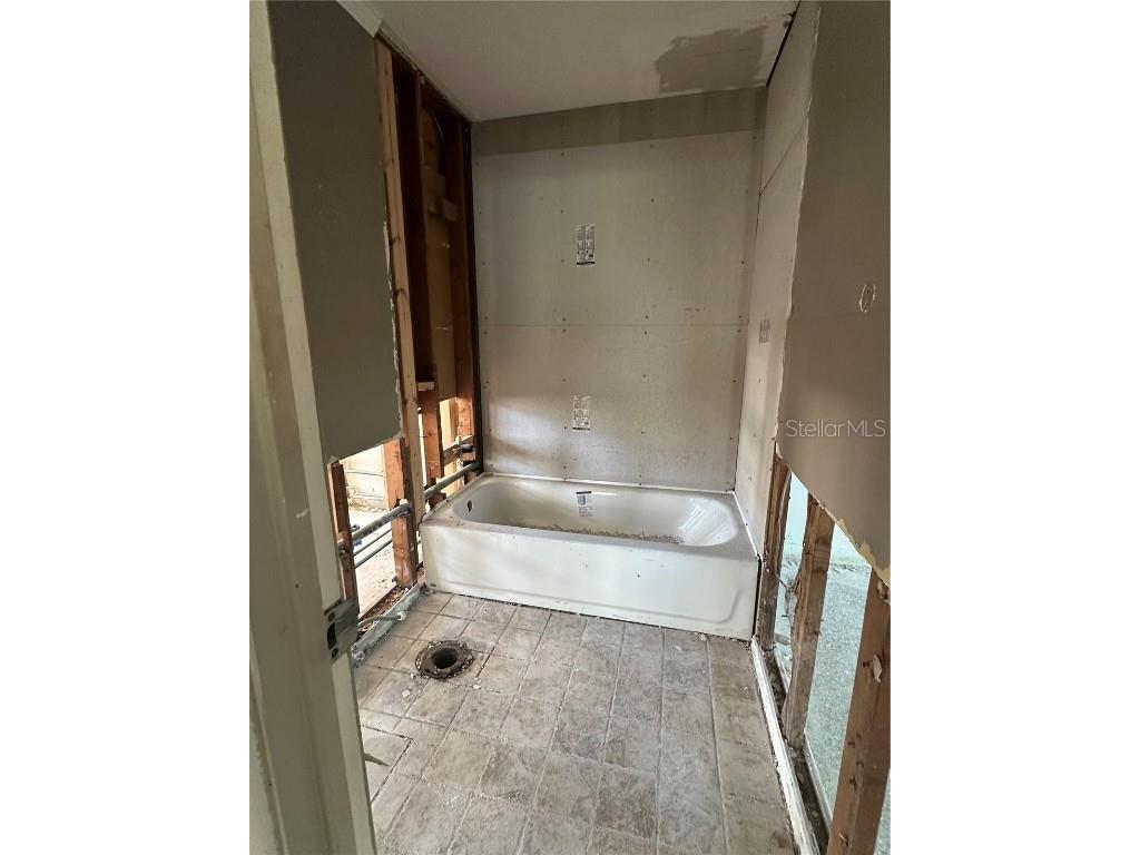 13434 1st St E Madeira Beach FL 33708 A4656281 image12