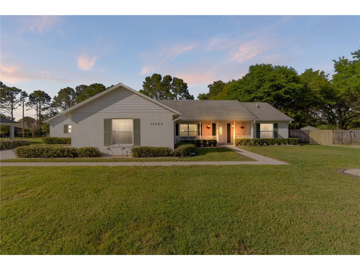 13437 Oak Bend Drive Grand Island FL 32735 G5079657 image1