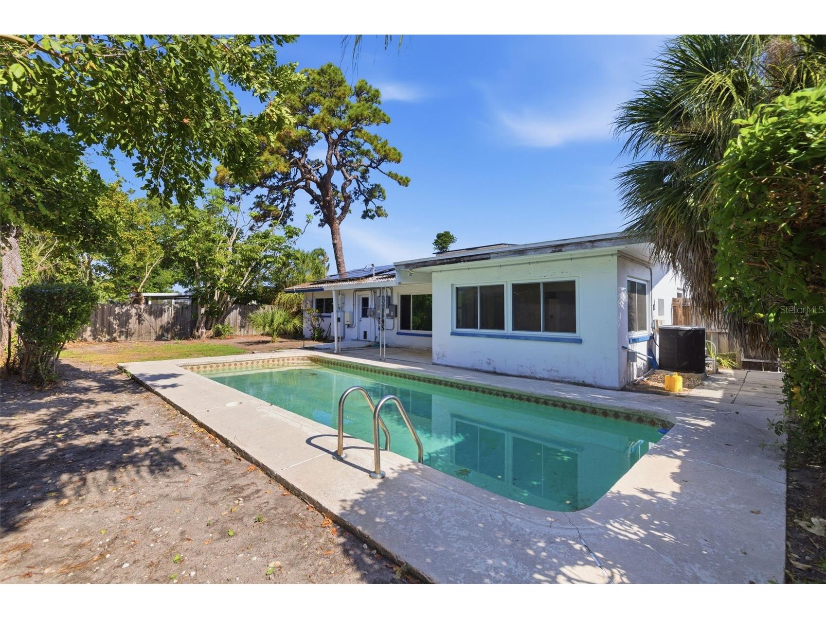 1344 62nd Place S Saint Petersburg FL 33705 TB8472828 image33