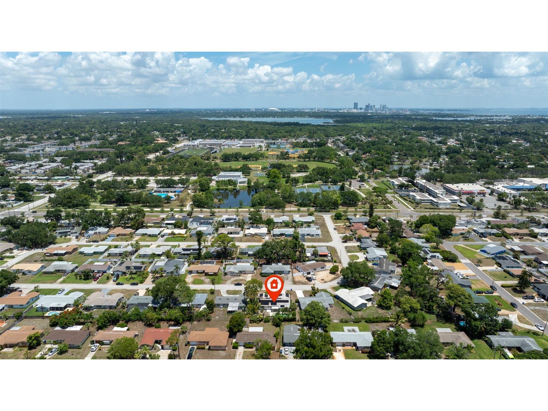 1344 62nd Place S Saint Petersburg FL 33705 TB8472828 image44