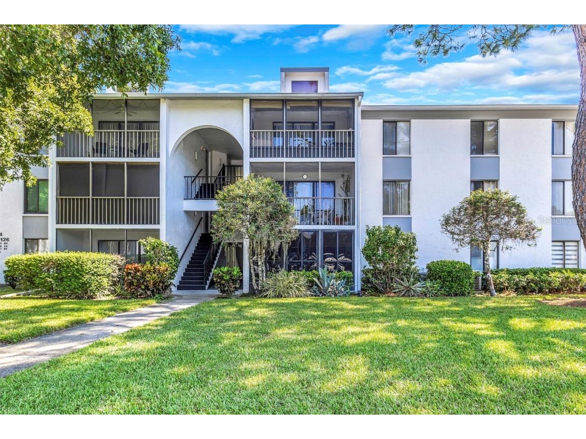 1344 Pine Ridge Circle E #D2 Tarpon Springs FL 34688 W7879031 image2