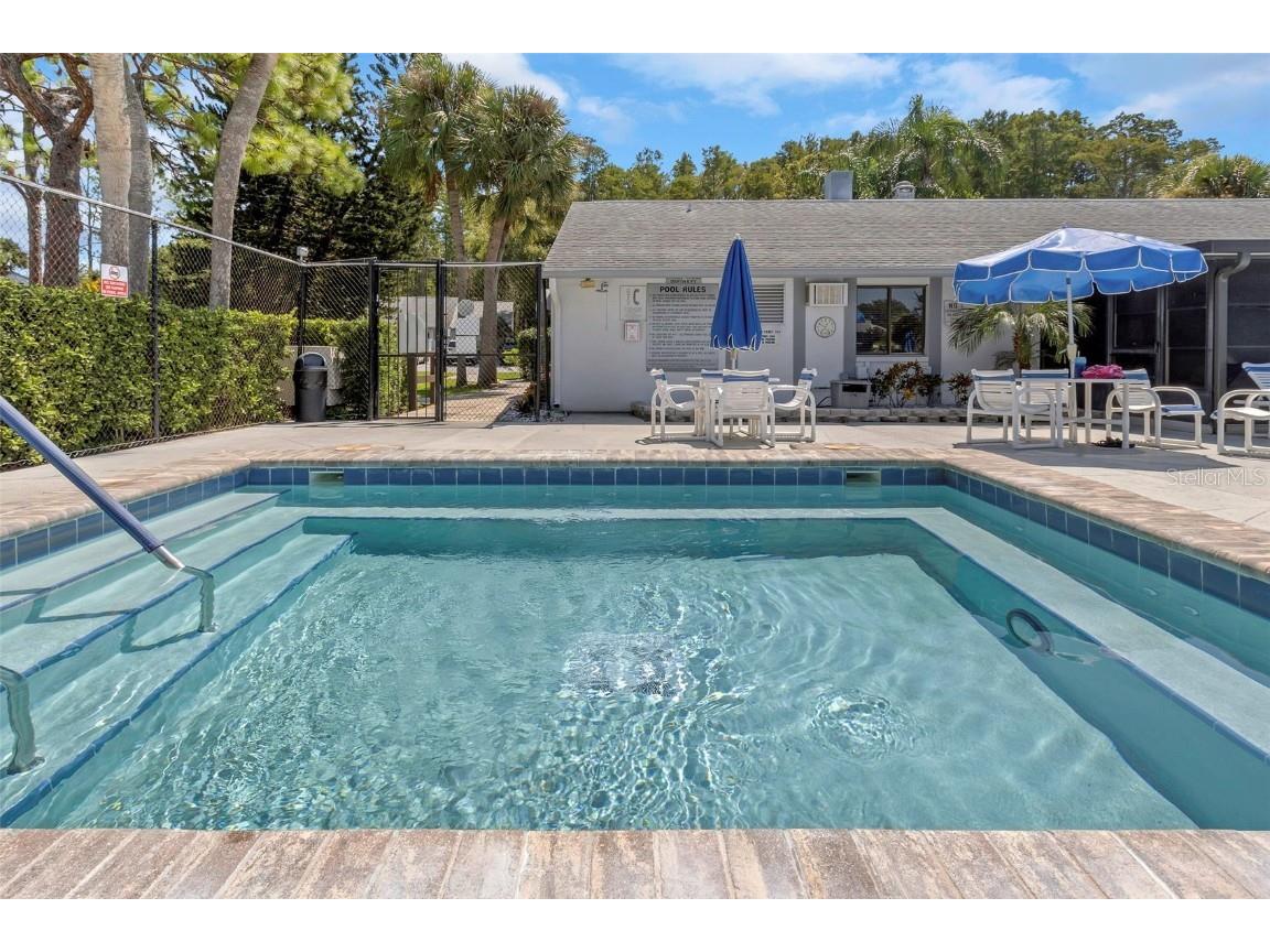 1344 Pine Ridge Circle E #D2 Tarpon Springs FL 34688 W7879031 image28