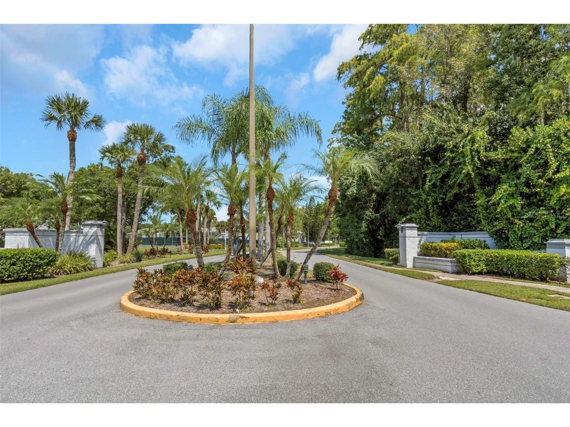 1344 Pine Ridge Circle E #D2 Tarpon Springs FL 34688 W7879031 image34