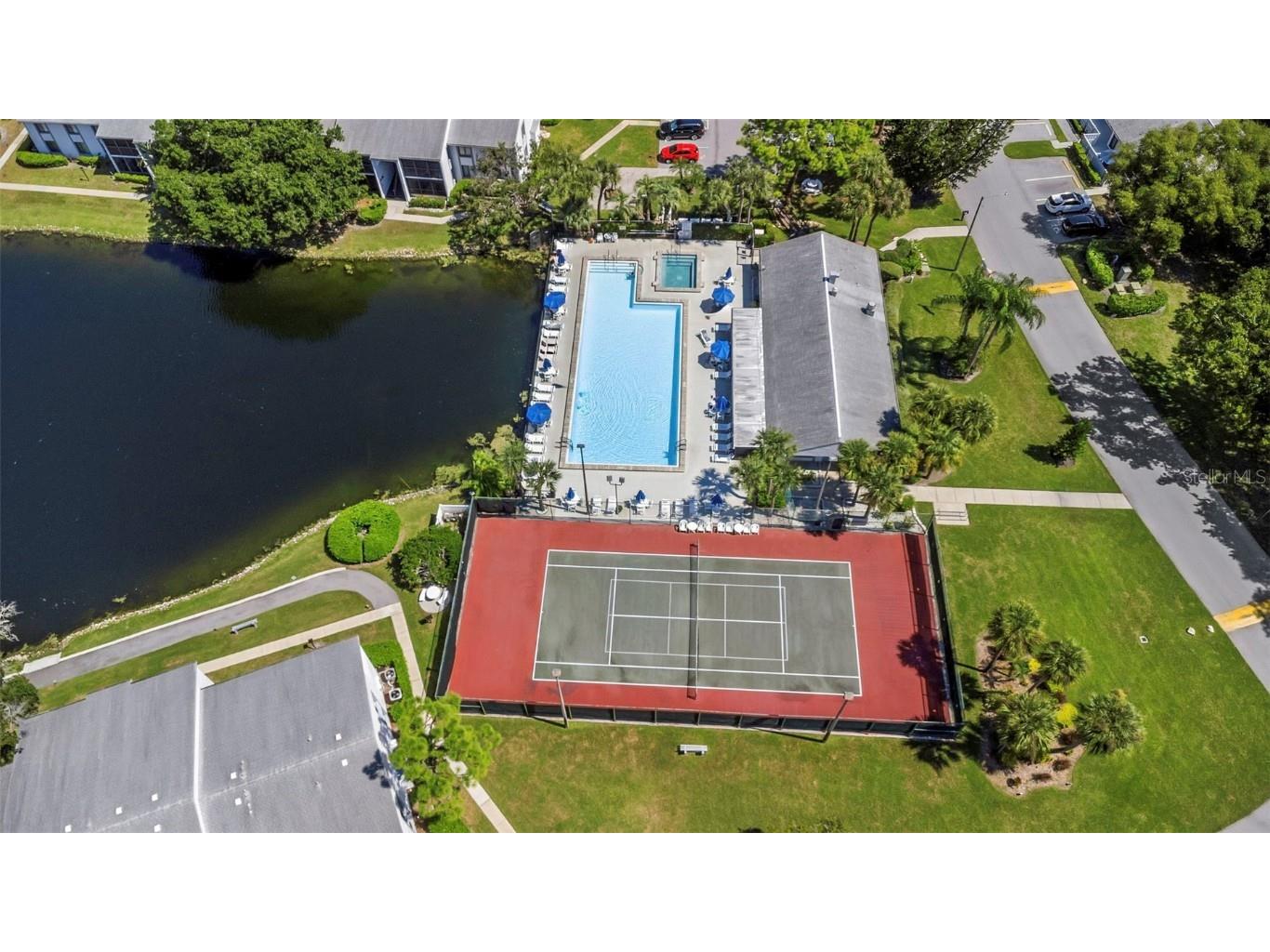 1344 Pine Ridge Circle E #D2 Tarpon Springs FL 34688 W7879031 image41