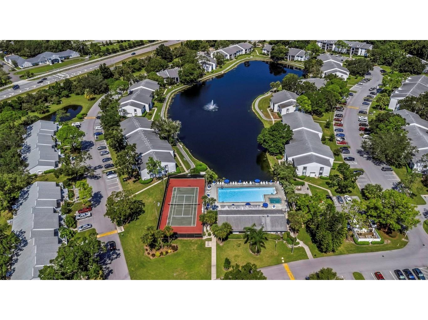 1344 Pine Ridge Circle E #D2 Tarpon Springs FL 34688 W7879031 image42