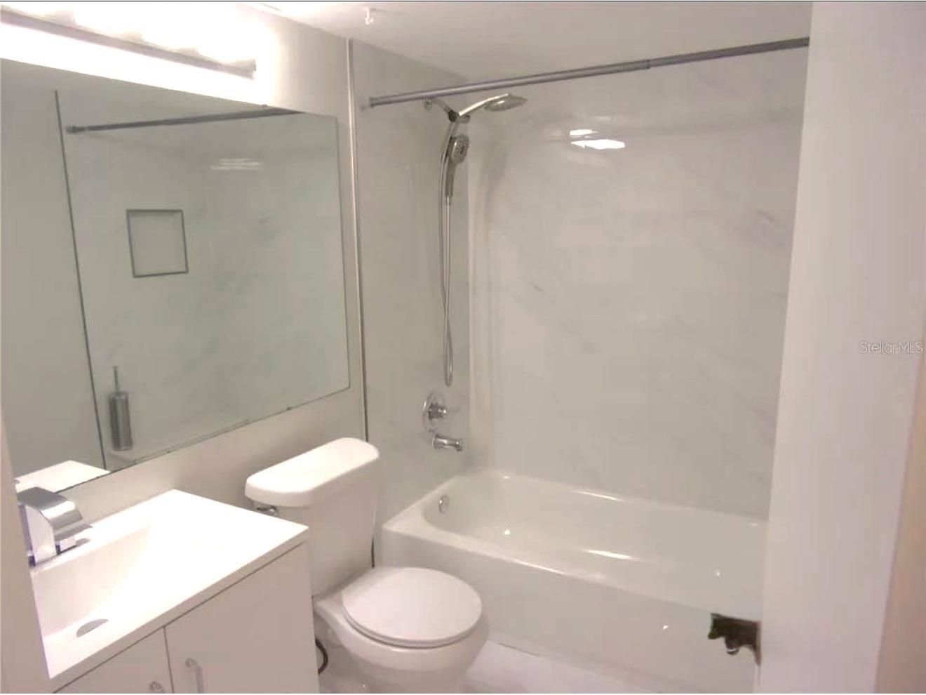 1344 Pine Ridge Circle E #E3 Tarpon Springs FL 34688 TB8497089 image8