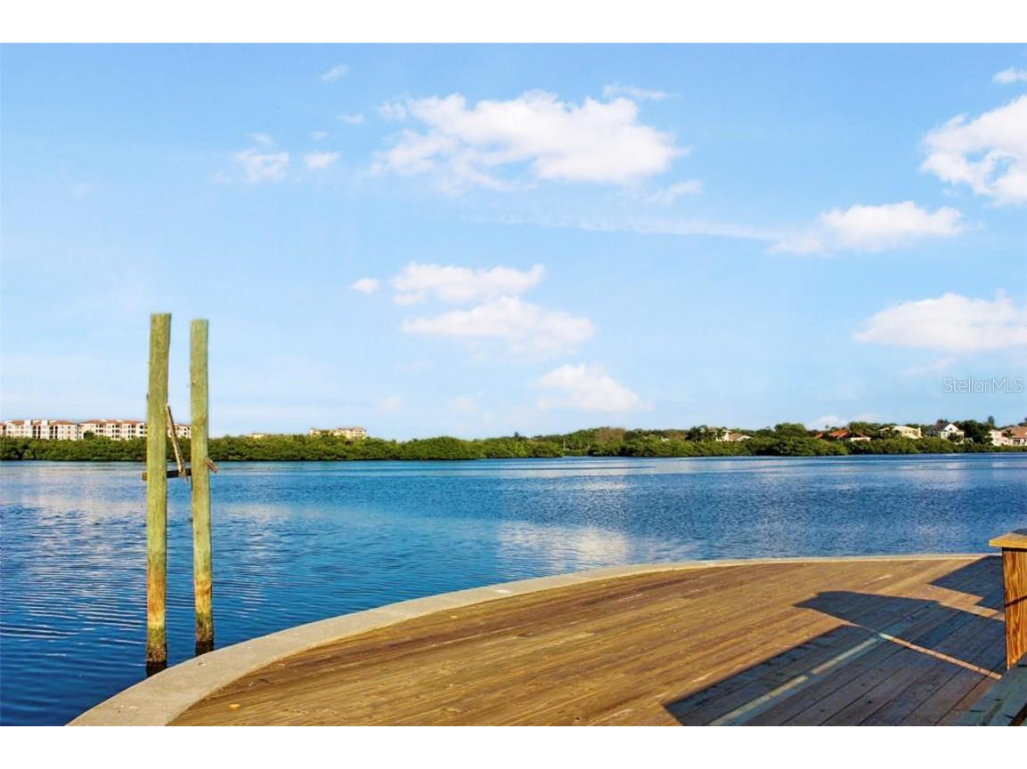 1344 Siesta Bayside Drive #1344-D Sarasota FL 34242 A4589576 image18