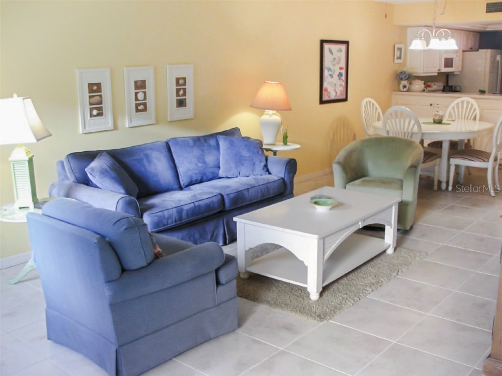 1344 Siesta Bayside Drive #1344-D Sarasota FL 34242 A4589576 image4