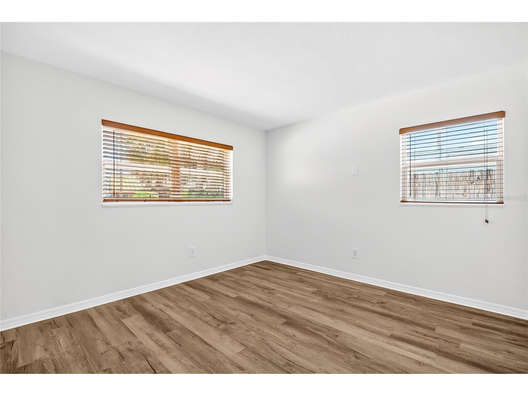 13440 1st Street E Madeira Beach FL 33708 TB8511506 image35