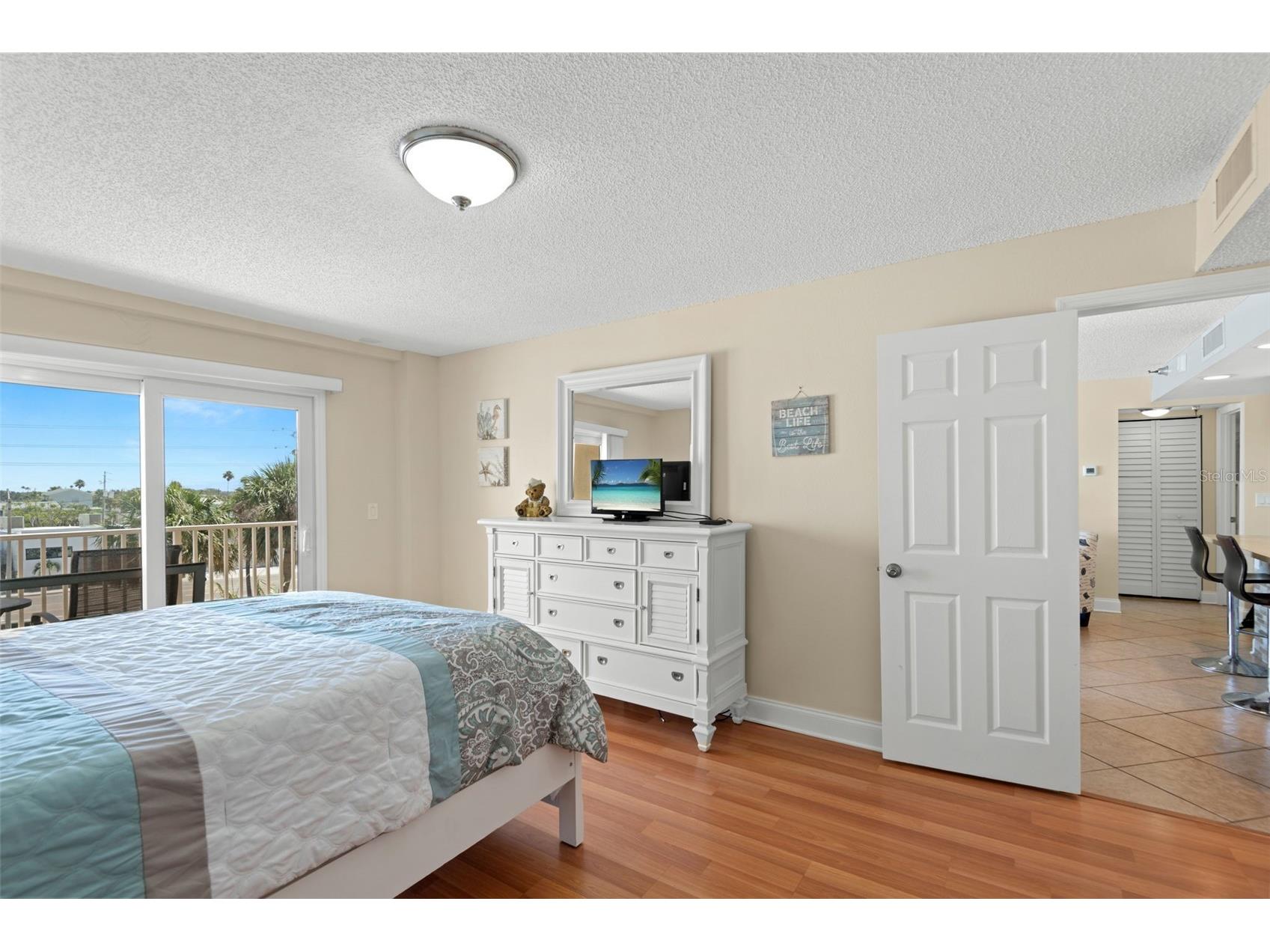 13440 Gulf Boulevard #202 Redington Shores FL 33708 - GULF OF MEXICO TB8479559 image18
