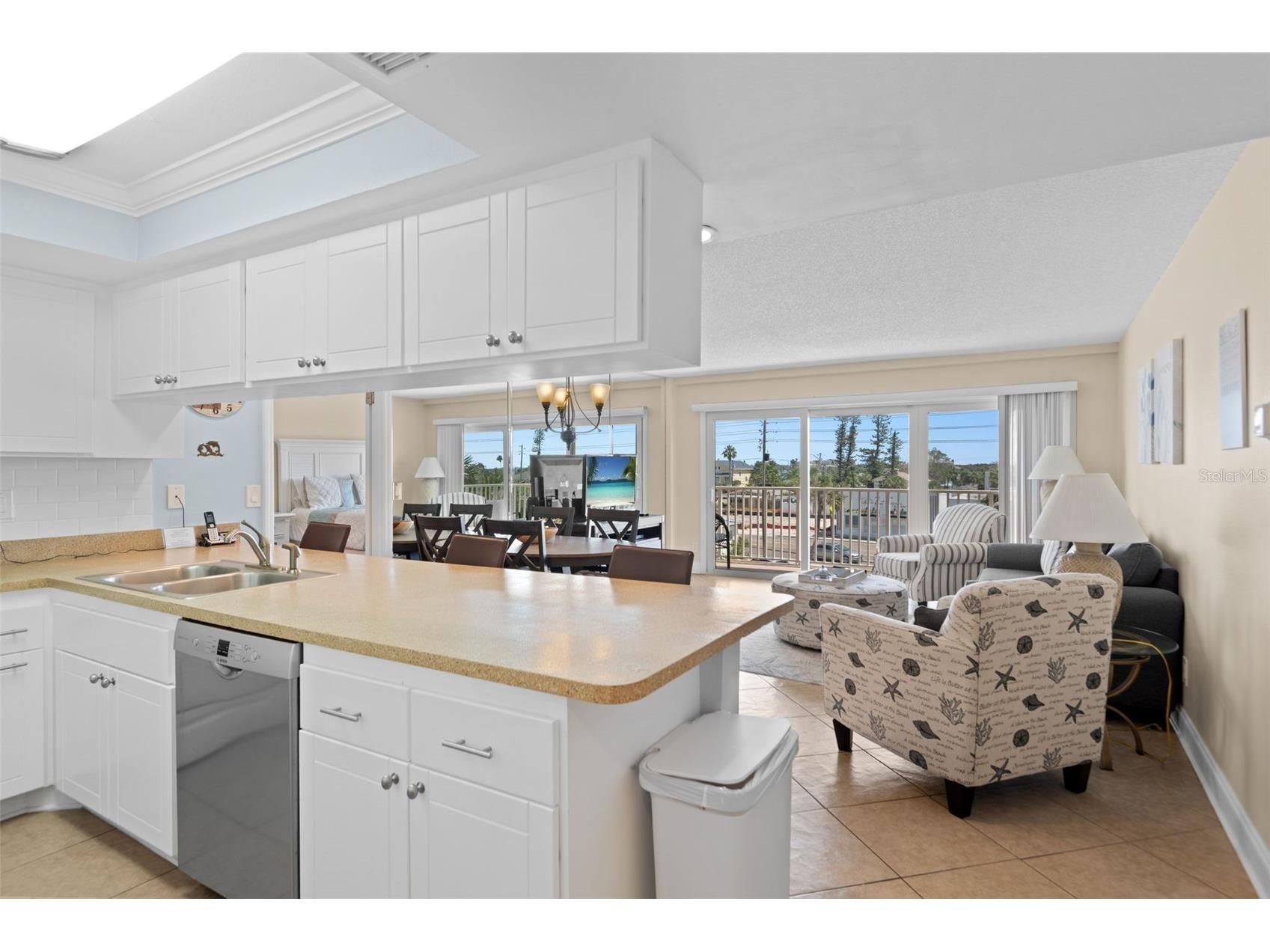 13440 Gulf Boulevard #202 Redington Shores FL 33708 - GULF OF MEXICO TB8479559 image5