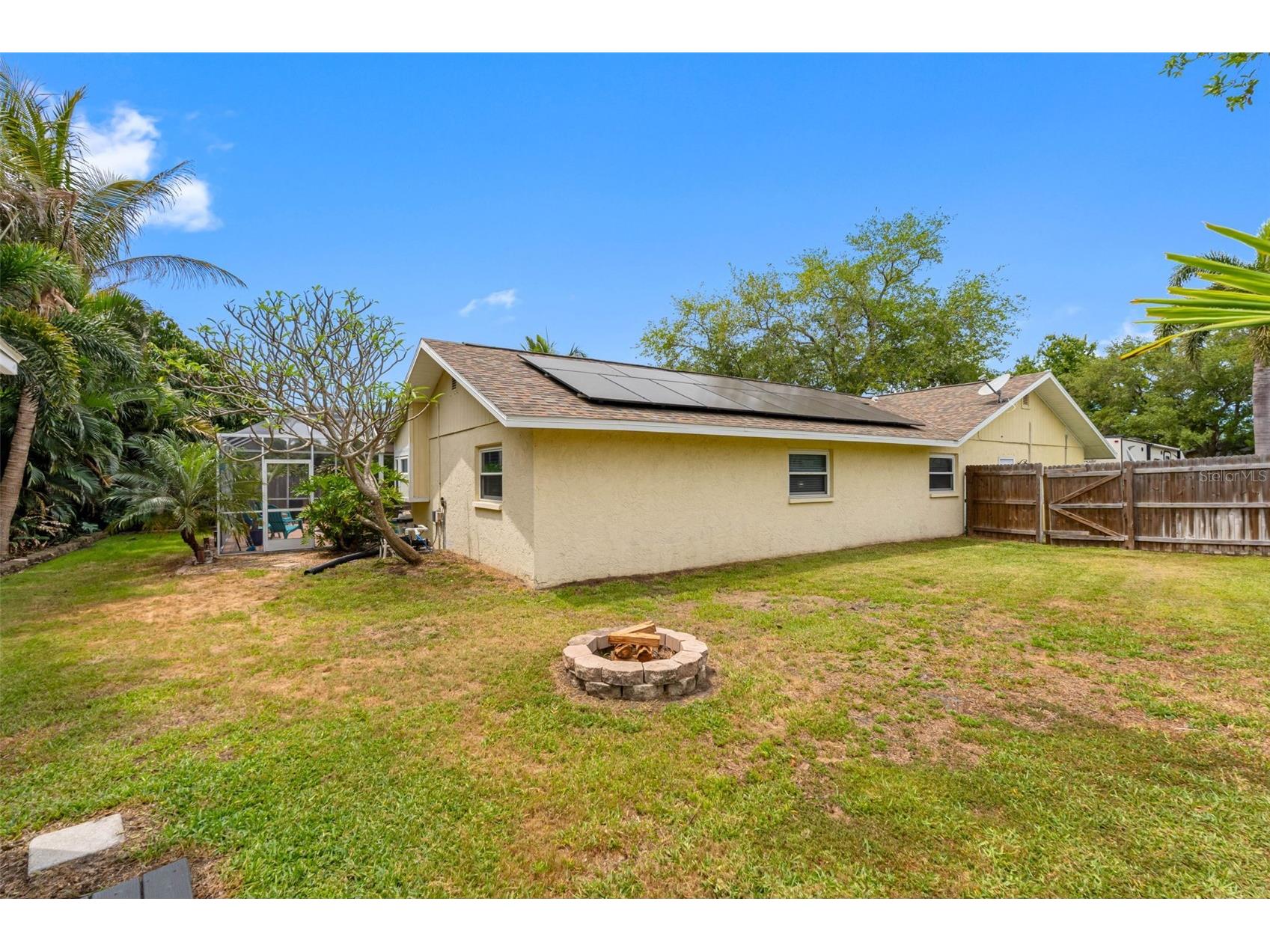 13440 Rustic Pines Boulevard S Seminole FL 33776 TB8520436 image50