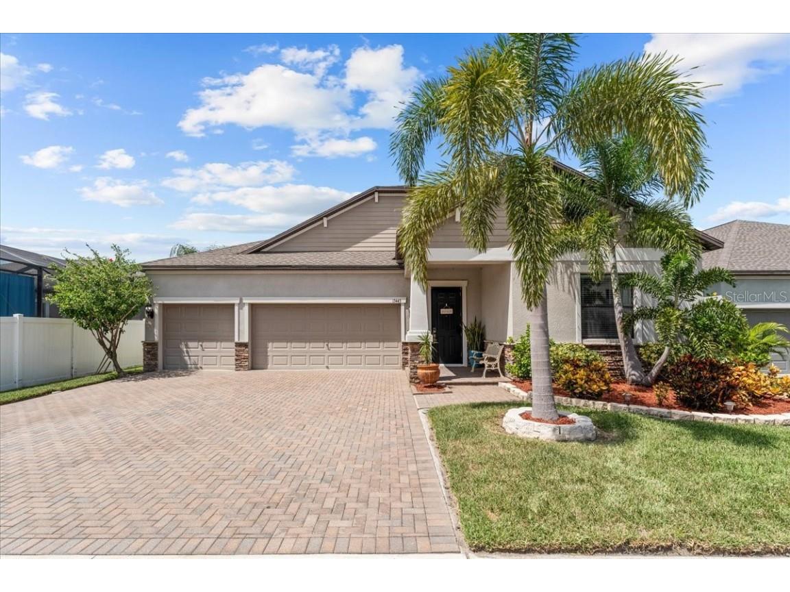 13443 White Sapphire Road Riverview FL 33579 - POND TB8427527 image1