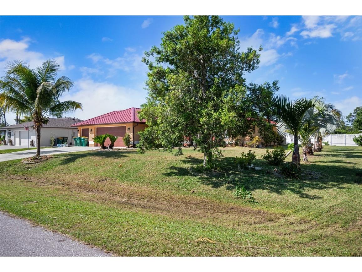 13449 Hopewell Avenue Port Charlotte FL 33981 C7491786 image2