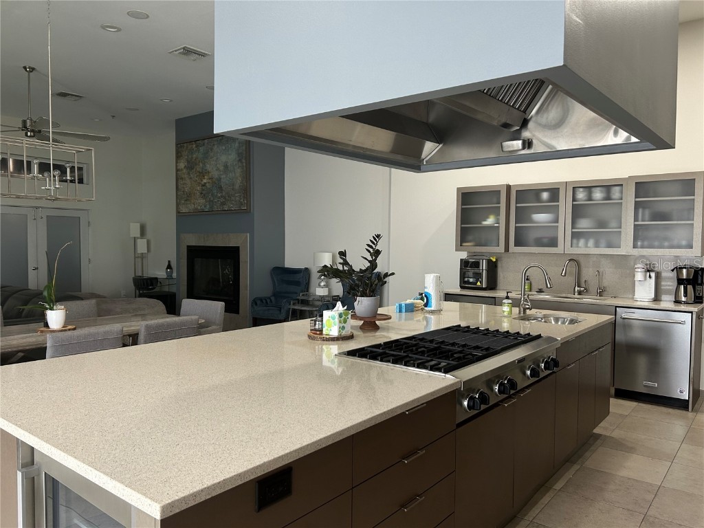 1345 2nd Street #C Sarasota FL 34236 A4618267 image17