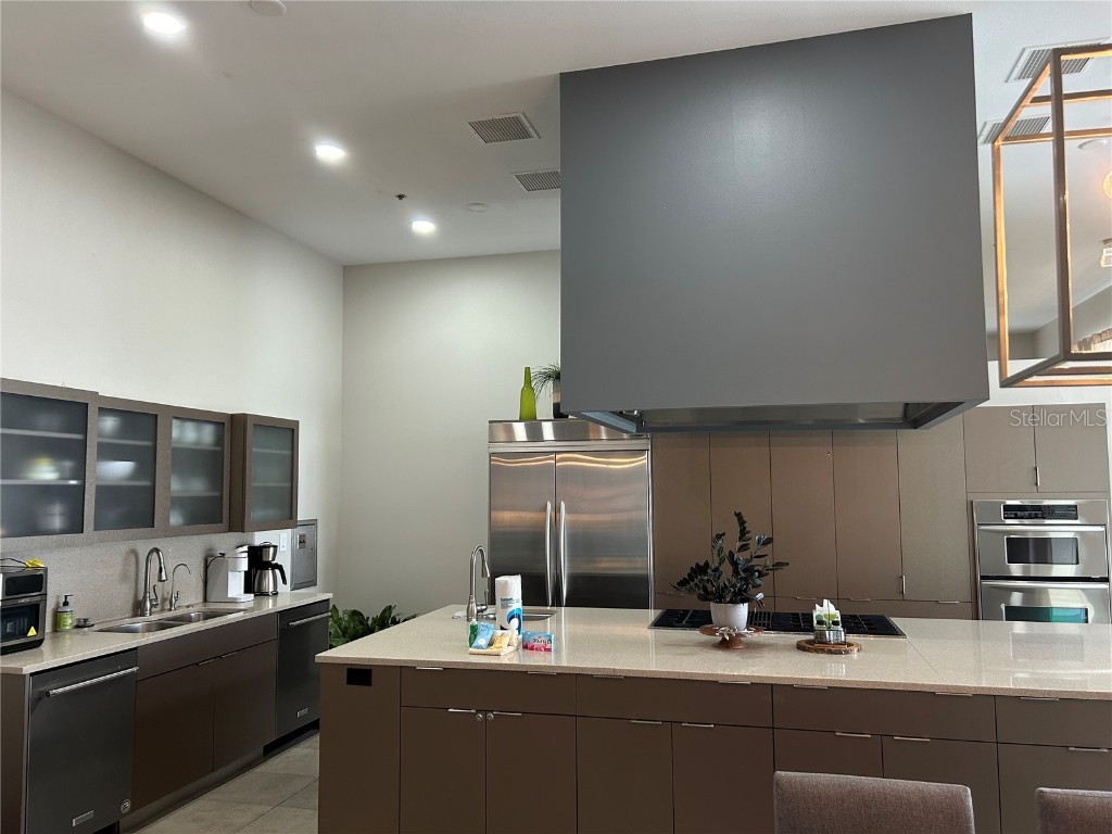 1345 2nd Street #C Sarasota FL 34236 A4618267 image20