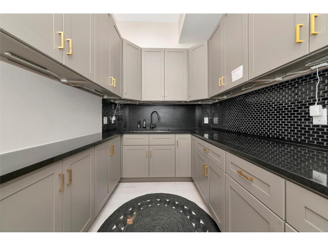 1345 2nd Street Sarasota FL 34236 A4666612 image31