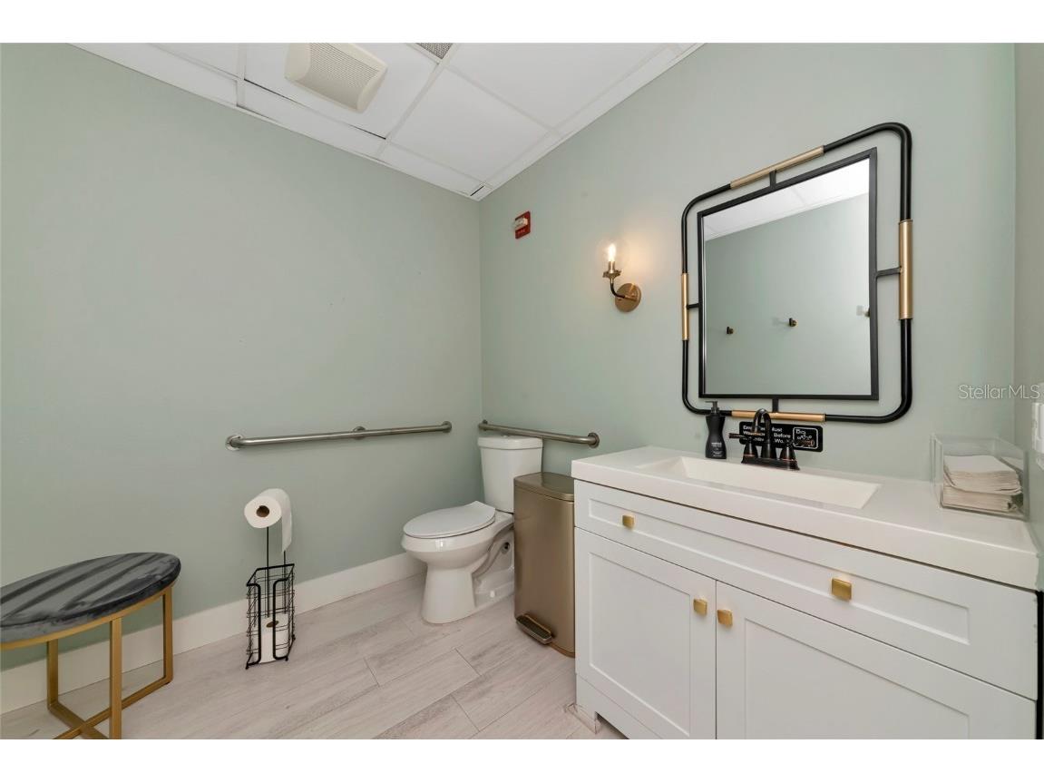 1345 2nd Street Sarasota FL 34236 A4666612 image35