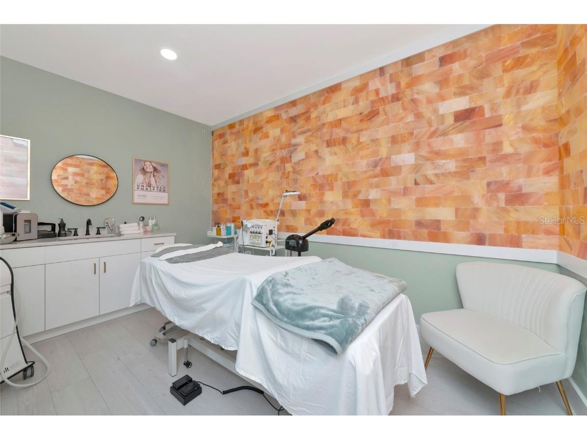 1345 2nd Street Sarasota FL 34236 A4666612 image44