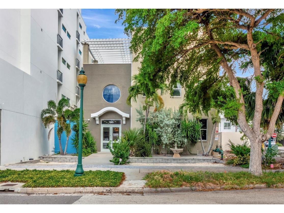1345 2nd Street Sarasota FL 34236 A4666612 image5