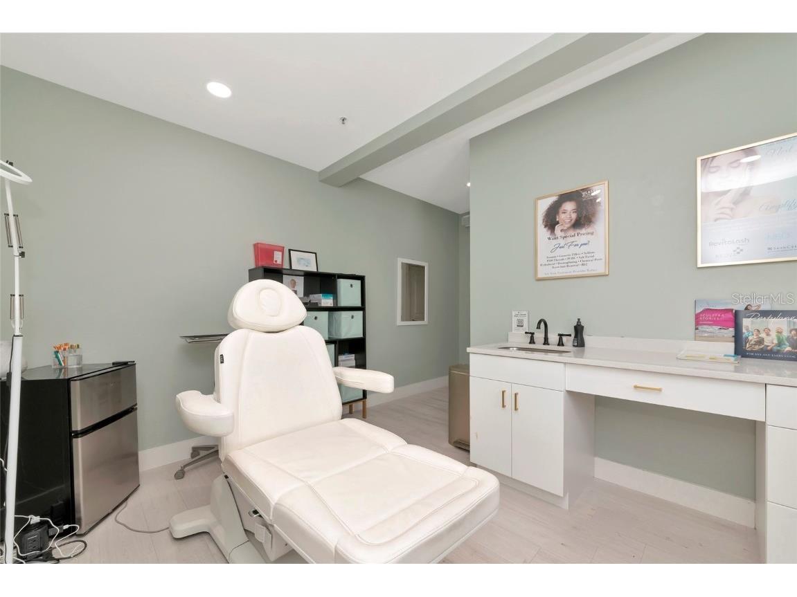 1345 2nd Street Sarasota FL 34236 A4666612 image54