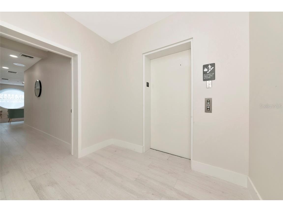 1345 2nd Street Sarasota FL 34236 A4666612 image56