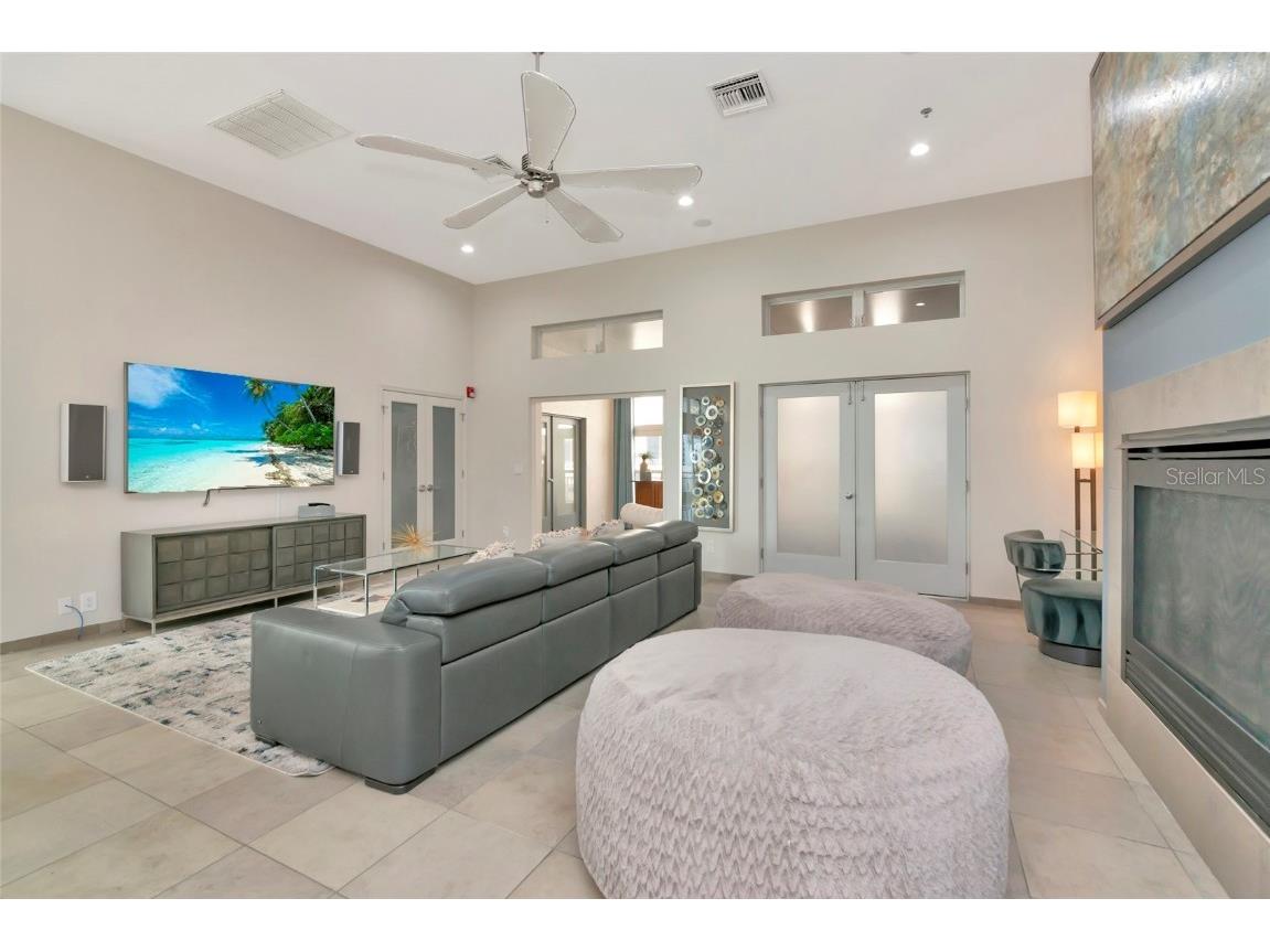 1345 2nd Street Sarasota FL 34236 A4666612 image62