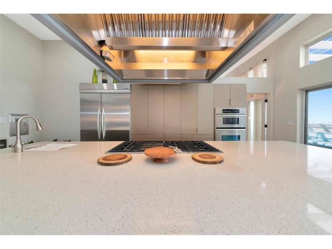 1345 2nd Street Sarasota FL 34236 A4666612 image70