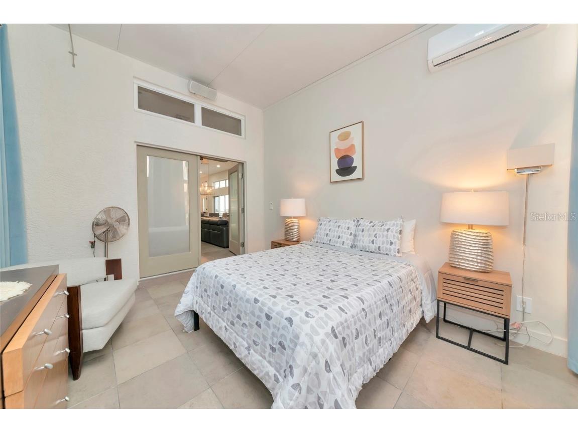 1345 2nd Street Sarasota FL 34236 A4666612 image94